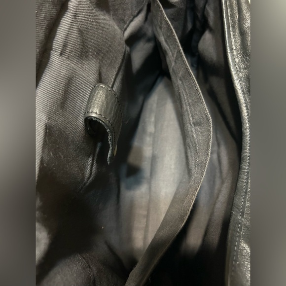 Vintage Wilson’s Black Leather Expandable Messenger Bag - Picture 11 of 13